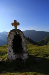 jarek1 
The chapel on the way to Kazbegi... 
2015-01-19 12:36:51