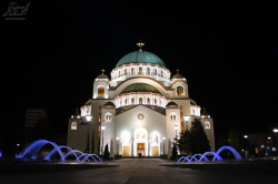 Tixy 
Храм Св. Саве ноћу 
2015-01-25 13:36:53