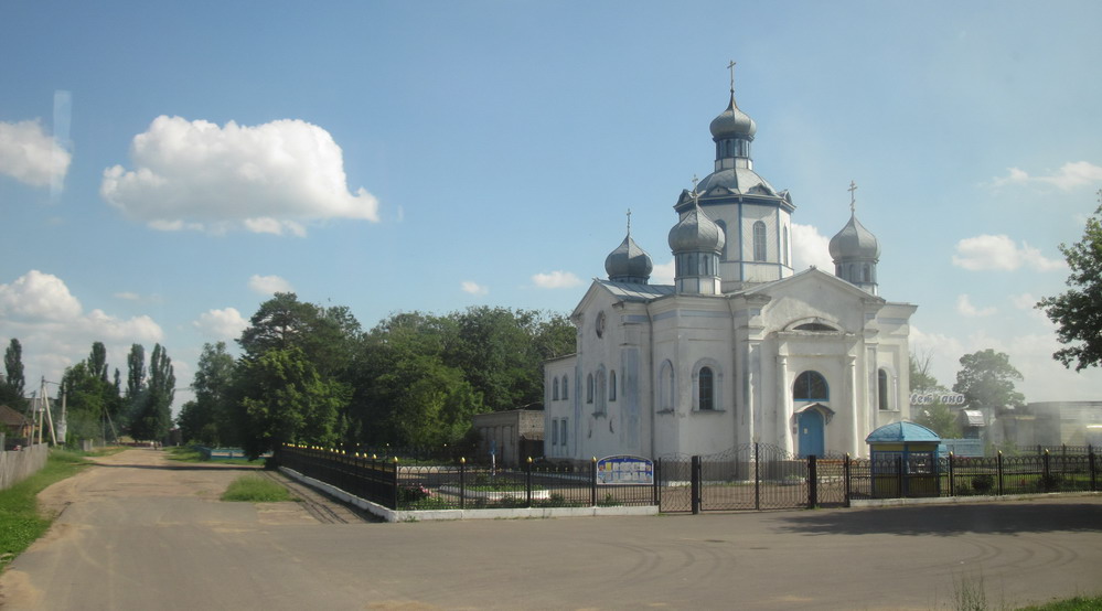 Свята-Пакроўская царква. Доўск. 9 чэрвеня 2013 г.