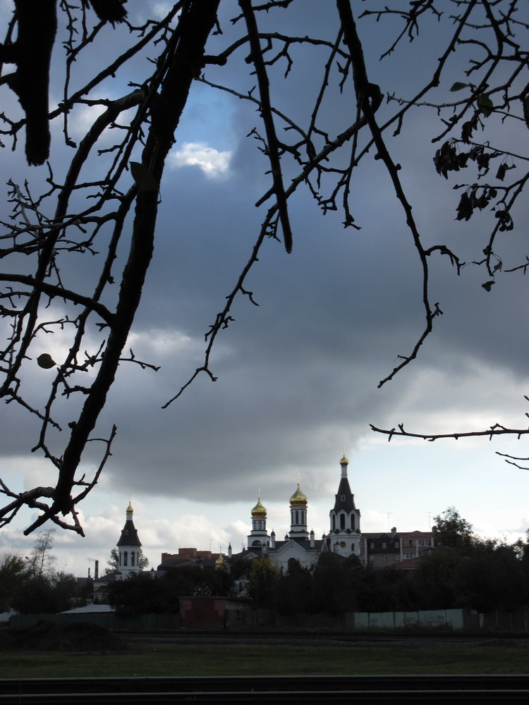 Свято-Никольский монастырь. Времена года. Осень.