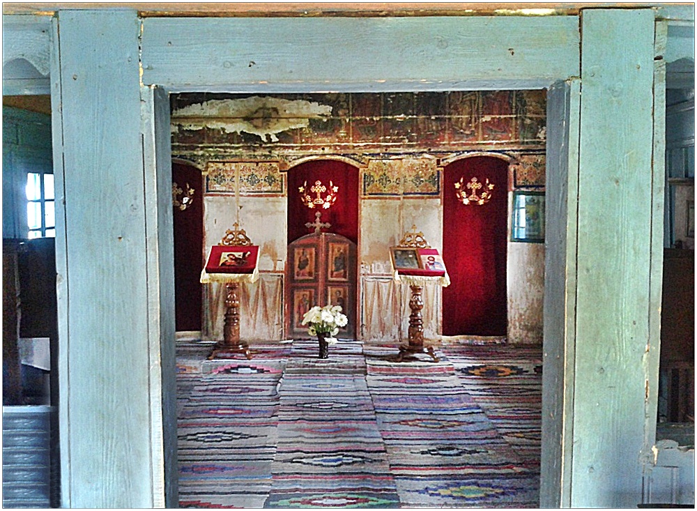 interior biserica veche, manastirea Gai