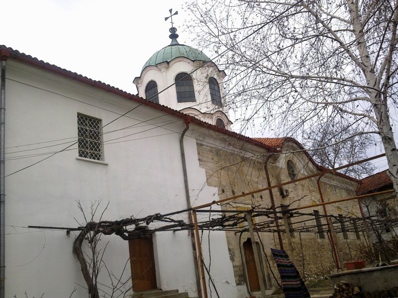 Църква „Света Богородица“ (1835) – град Чирпан, България.