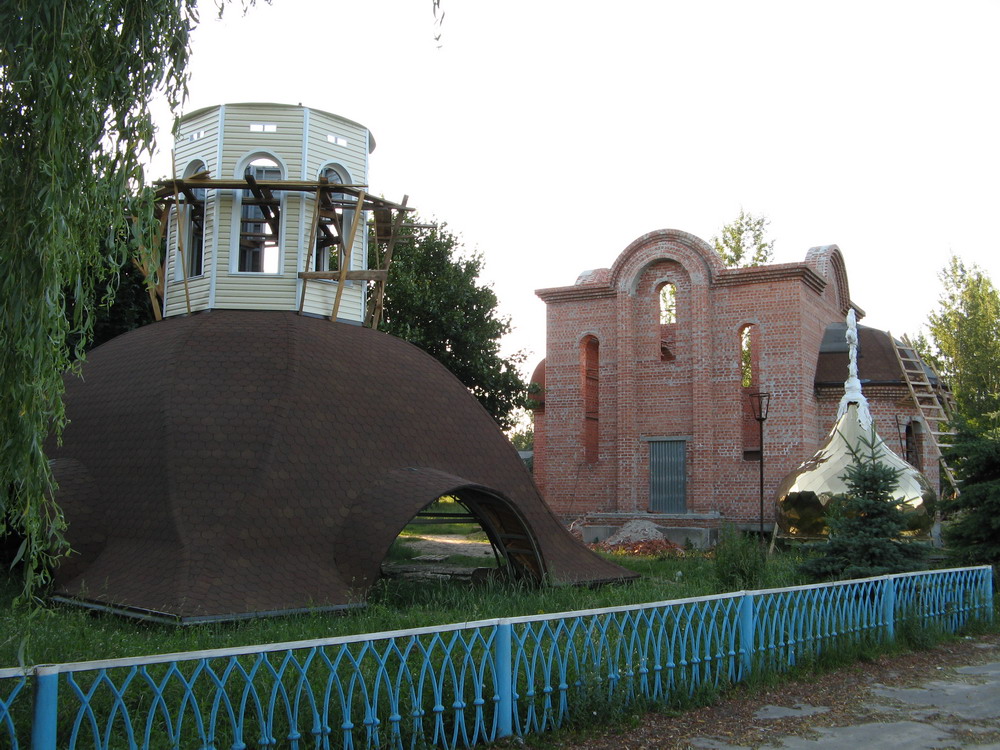 Царква ў Бярозках у разабраным стане.