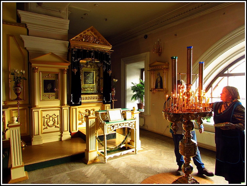 Morning in Bogoroditsky convent, Kazan