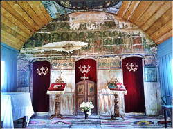 ursache 
interior biserica veche, manastirea Gai (2) 
2015-03-01 00:19:48