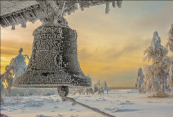 vladimir855 
Холодное молчание (cold silence) 
96 
2015-03-14 08:57:04