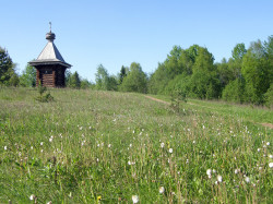 AlexandraP 
Путевая часовня 
2015-03-20 15:09:50