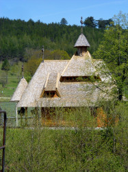 joanikije 
Храм  у  Шаргану  
2015-03-31 22:47:33