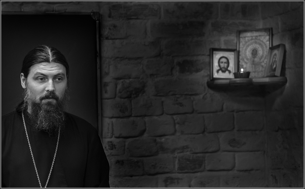 Отец Алексей