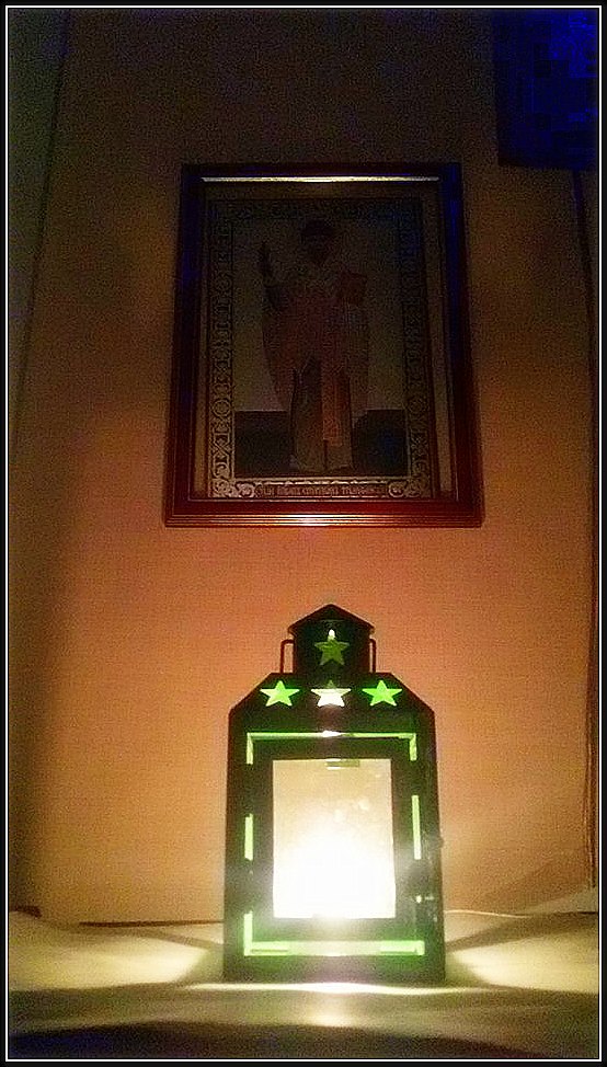 Χριστος Aνεστη!  Holy Fire at home 