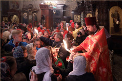 tolmargarita 
Благодатный огонь 
2015-04-16 00:08:19