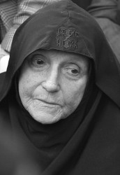 AleksaSrbin 
молитва за свете јасеновачке мученике 
96 
2015-04-23 17:45:45