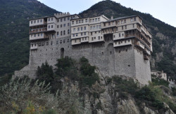 bogdan 
МОНАСТЫРЬ ДИОНИСИАТ - Ιερά Μονή Διονυσίου - Monastery Agios Dionisiou 2014 (4) 
2015-04-25 22:39:16