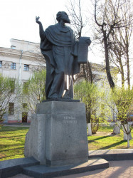 gomelchanin 
Помнік Свяціцелю Кірылу Тураўскаму. 
2015-04-29 12:24:52