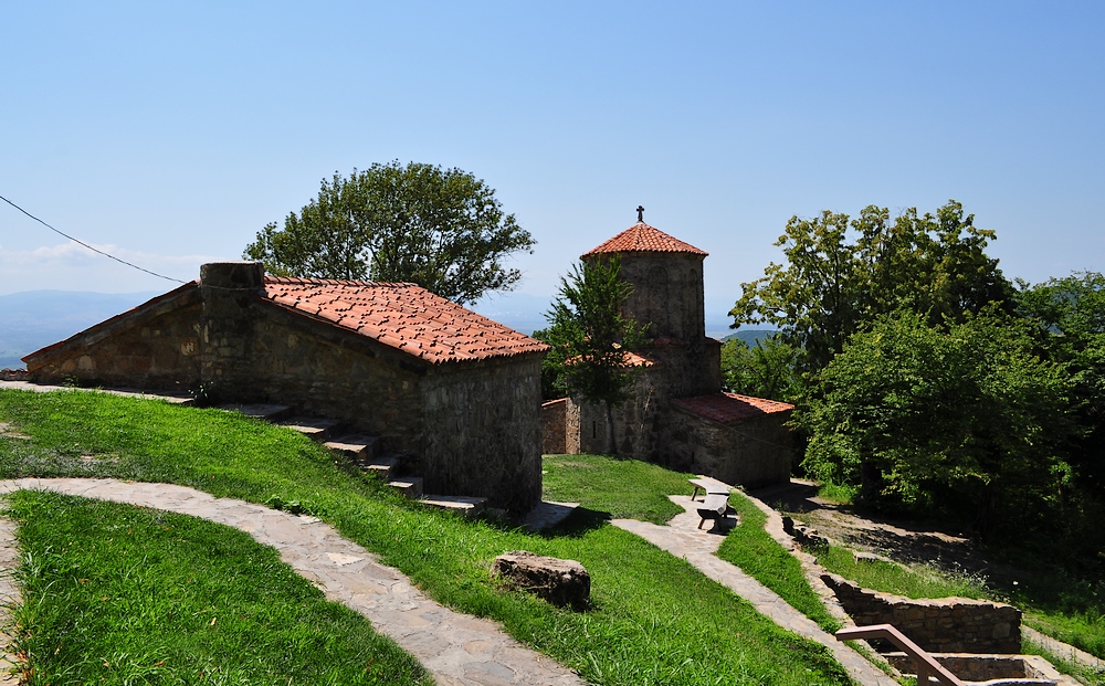 NEKRESI