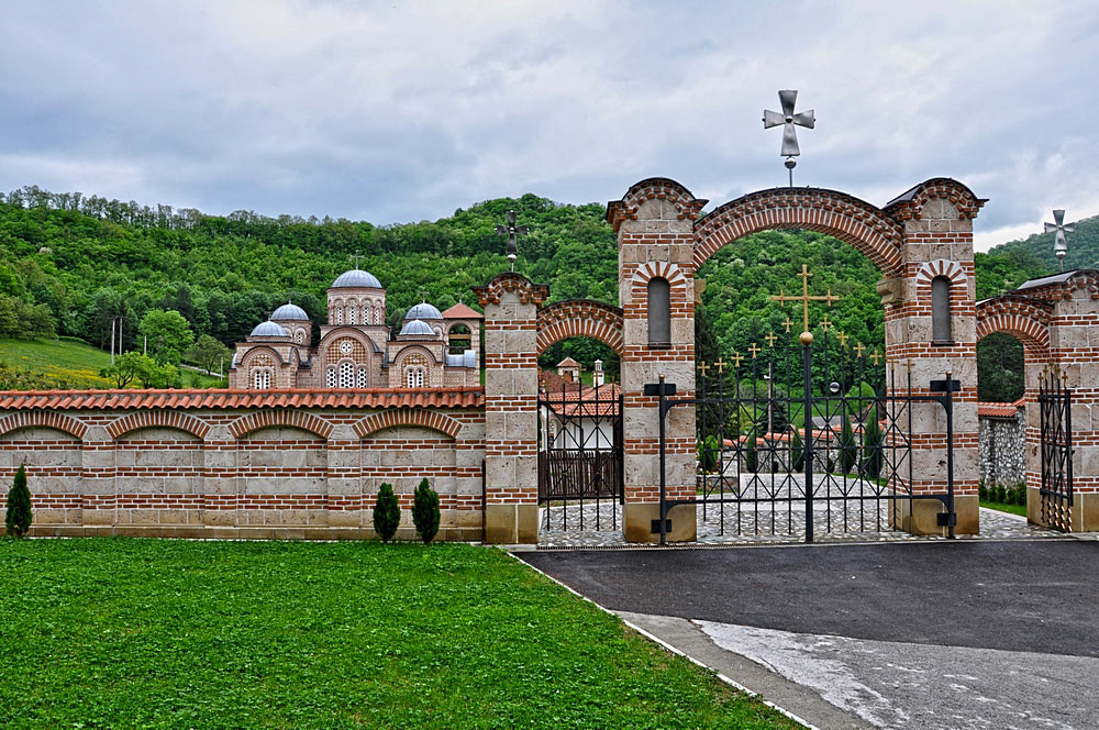 Манастир Ћелије