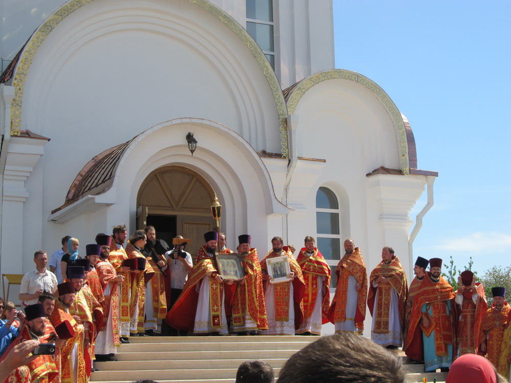 Асвяшчэнне царквы свяціцеляў Кірыла і Лаўрэнція Тураўскіх 11.05.2012 г.