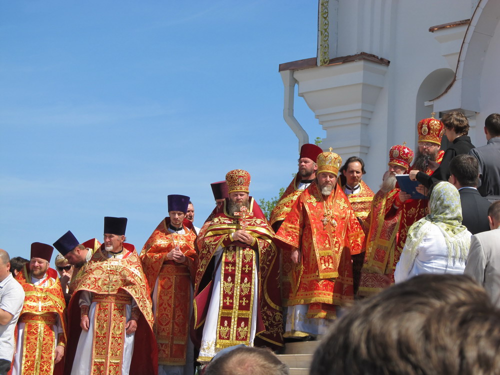 Асвяшчэнне царквы свяціцеляў Кірыла і Лаўрэнція Тураўскіх 11.05.2012 г.