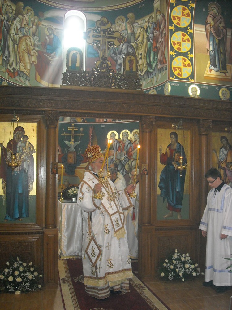 ХРАМ СВЕТОГ СВЕШТЕНОМУЧЕНИКА ТЕОДОРА, ЕПИСКОПА ВРШАЧКОГ 