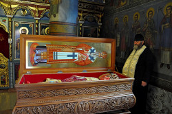 AleksaSrbin 
Свети владико Николају моли Бога за нас 
84 
2015-05-03 07:48:28