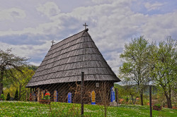 AleksaSrbin 
Црква брвнара-Сеча Река 
2015-05-07 16:27:17