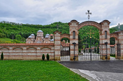 AleksaSrbin 
Манастир Ћелије 
2015-05-07 16:29:27