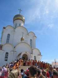 olegka86 
Асвяшчэнне царквы свяціцеляў Кірыла і Лаўрэнція Тураўскіх. 
2015-05-14 12:37:54