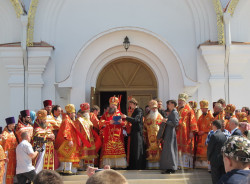 olegka86 
Асвяшчэнне царквы свяціцеляў Кірыла і Лаўрэнція Тураўскіх 11.05.2012 г. 
2015-05-14 12:52:44