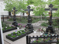 dziatishka 
Манастырскі некропаль 
2015-05-27 15:20:00
