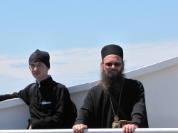 mmaksim 
Владика и послушник 
2015-05-31 15:21:19