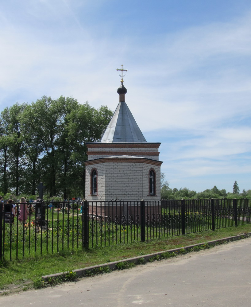 Капліца на могілках. Тураў