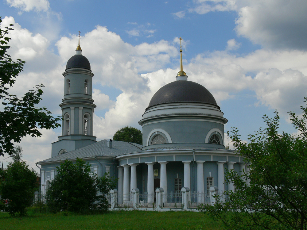 Покровская церковь в селе Пехра-Покровское