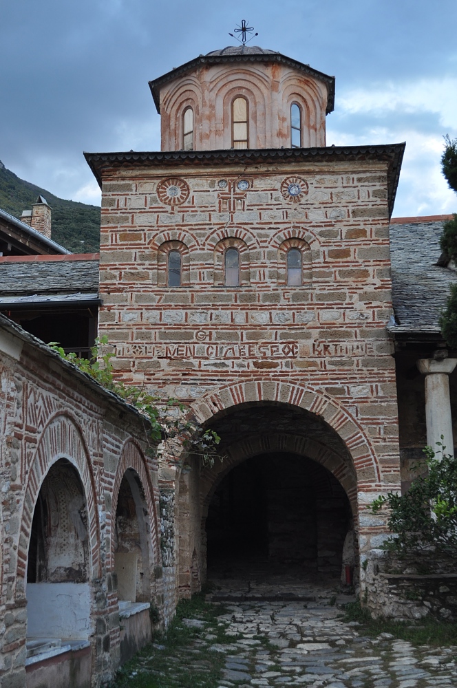 Ιερά Μονή ΜΕΓΙΣΤΗΣ ΛΑΥΡΑΣ - Holy Monastery of MEGISTI LAVRA - Великая Лавра 2014 (4)