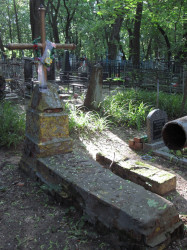 from homel 
Новабеліцкія могілкі 
2015-06-05 13:34:36