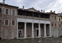 bogdan 
Ιερά Μονή ΙΒΗΡΩΝ - Holy Monastery of IVIRON - Монастырь Ивер 2014 (2) 
2015-06-06 07:53:10