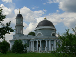 Solodushkin 
Покровская церковь в селе Пехра-Покровское 
2015-06-08 22:03:32