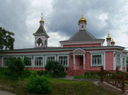 Solodushkin 
Спасопреображенская церковь в Богородском 
2015-06-08 22:05:19