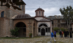 bogdan 
Ιερά Μονή ΙΒΗΡΩΝ - Holy Monastery of IVIRON - Монастырь Ивер 2014 (4) 
2015-06-10 09:09:23