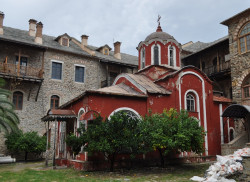 bogdan 
Ιερά Μονή ΙΒΗΡΩΝ - Holy Monastery of IVIRON - Монастырь Ивер 2014 (7) 
2015-06-14 09:41:59