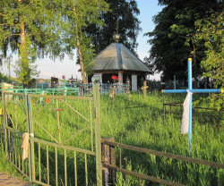 dziatishka 
Новая Буда. Могілкі. Капліца. 
2015-06-19 15:38:41