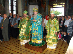 szolucha.w 
Święto parafialne w Monastyrze św.Onufrego w Jabłecznej 
2015-06-25 21:16:07