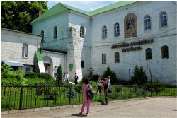 igorcentr 
Свято - Михайлова Афонская пустынь 
2015-06-29 08:04:37