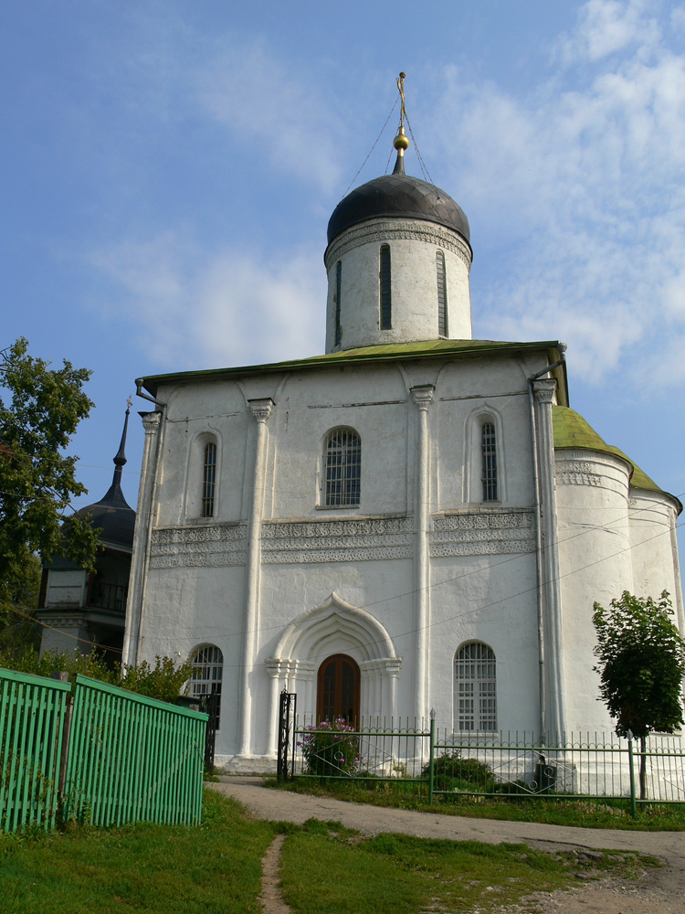 Успенский собор что на Городке