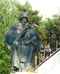hope 
Памнік прп. Елісею Лаўрышэўскаму. 
2015-07-30 10:08:42