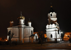 bogdan 
Sokólka cerkiew św. Aleksandra Newskiego nocą (2) 
2015-07-31 16:04:03