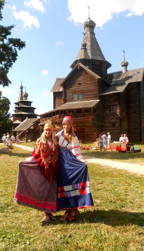 Витославлицы.Великий Новгород. Праздник "Три Спаса"
