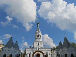 olegka86 
Свята-Георгіеўская царква ў Бабруйску. 
2015-08-05 17:00:07