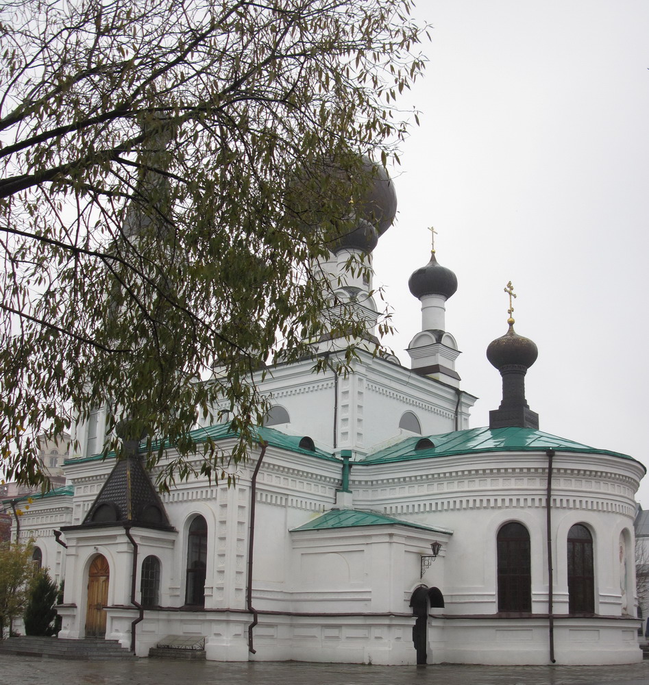 Трохсвяціцельскі кафедральны сабор у Магілёве. Алтар.