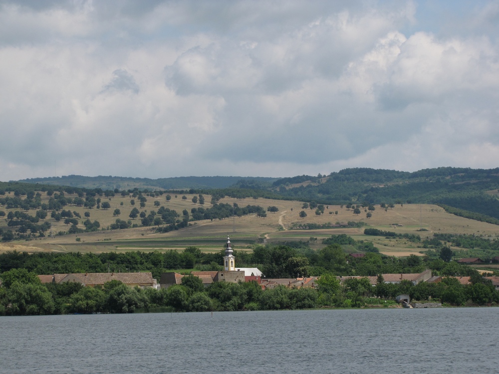 Храм