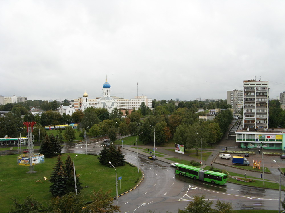 Іверская царква. Гомель. 12 лістапад 2008 г.